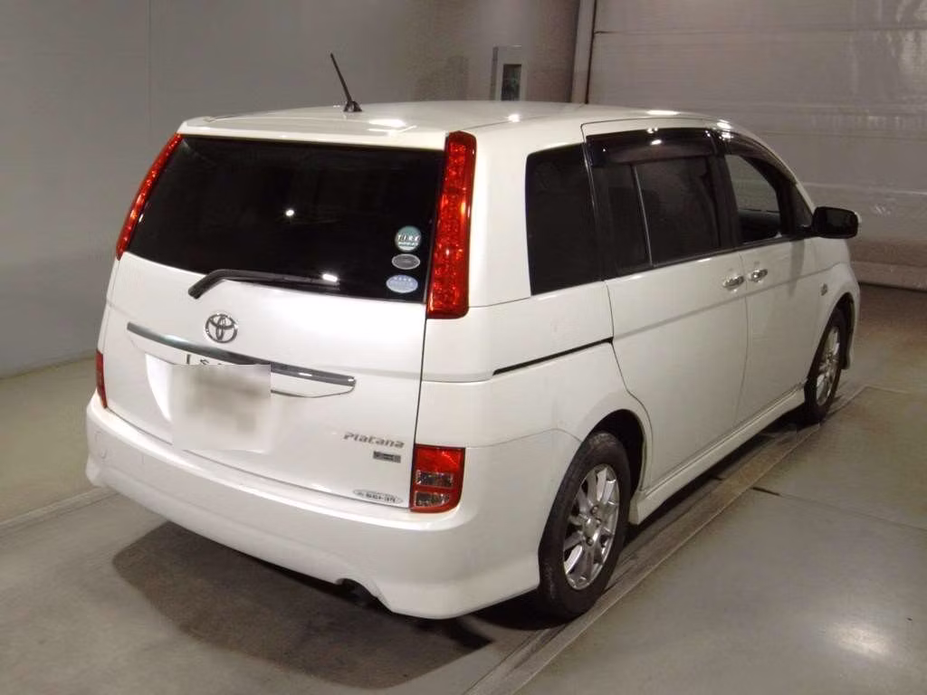 TOYOTA ISIS