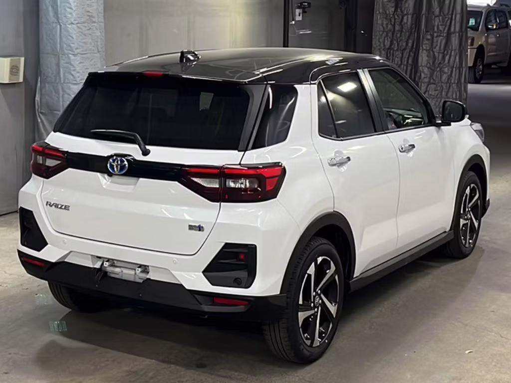 TOYOTA RAIZE