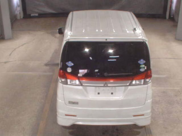 MITSUBISHI DELICA D:2
