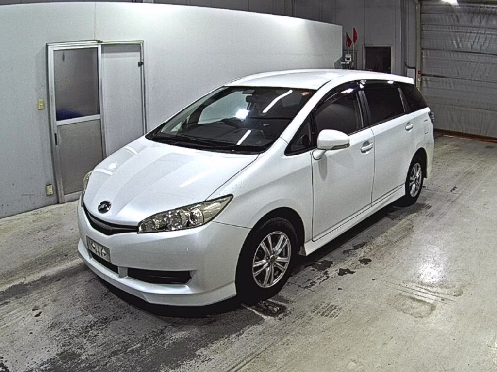 TOYOTA WISH