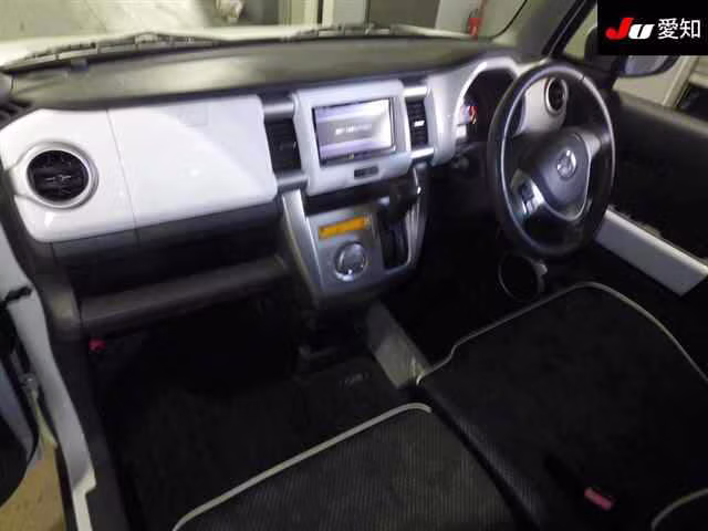 MAZDA FLAIR CROSSOVER