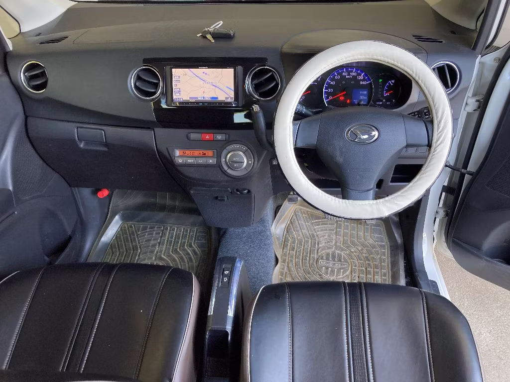 DAIHATSU TANTO EXE