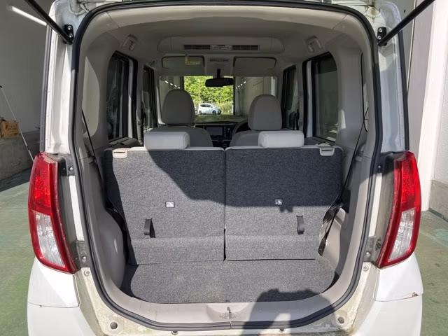 MITSUBISHI EK SPACE