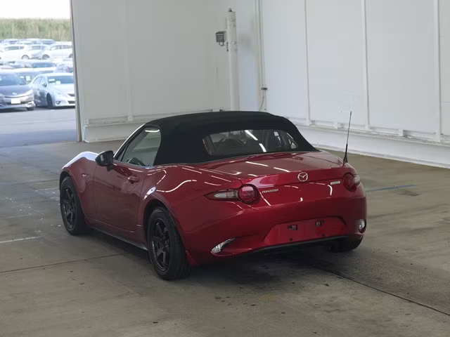 MAZDA MX-5