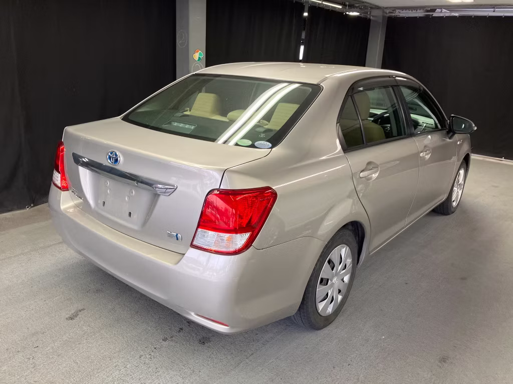 TOYOTA COROLLA AXIO