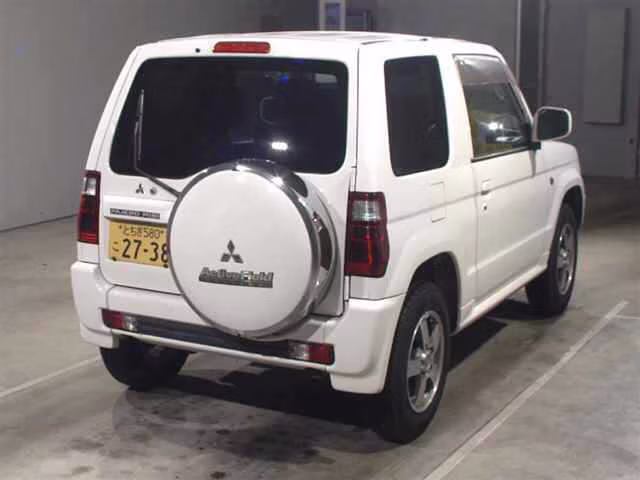 MITSUBISHI PAJERO MINI