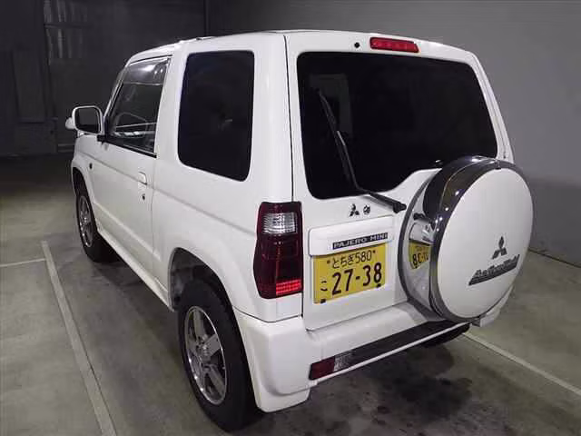 MITSUBISHI PAJERO MINI
