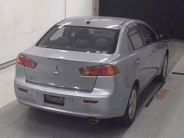 MITSUBISHI GALANT FORTIS