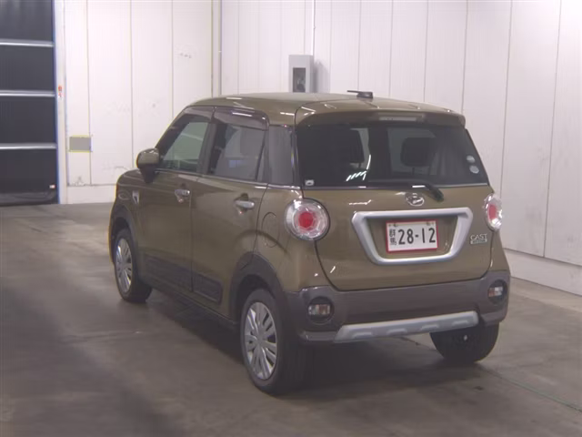 DAIHATSU CAST