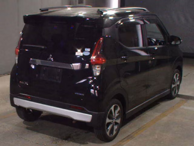 MITSUBISHI EK X