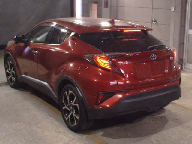 TOYOTA C-HR