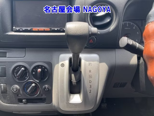 NISSAN NV350 CARAVAN