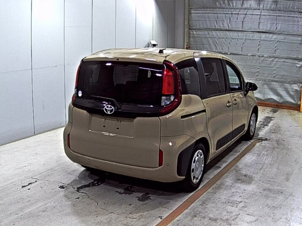 TOYOTA SIENTA