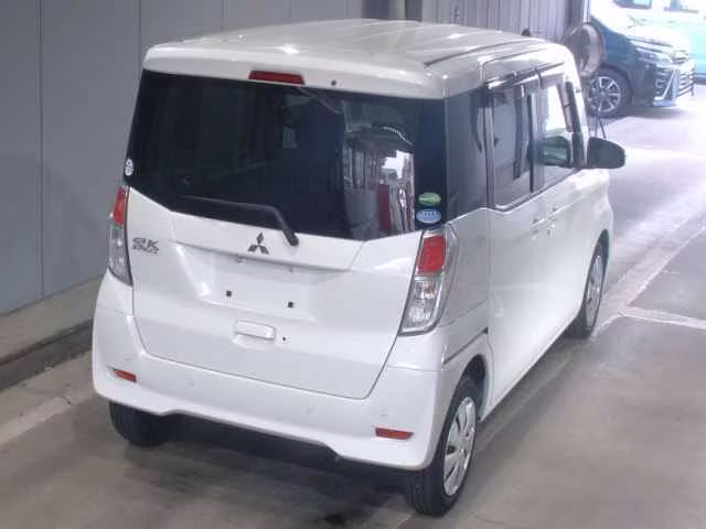 MITSUBISHI EK SPACE