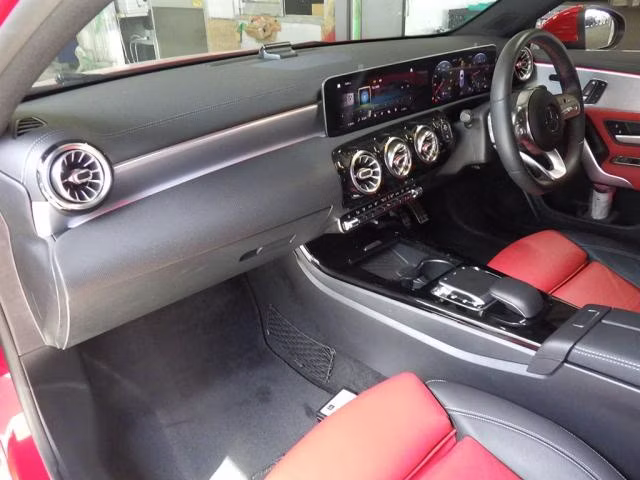 MERCEDES-BENZ A-CLASS