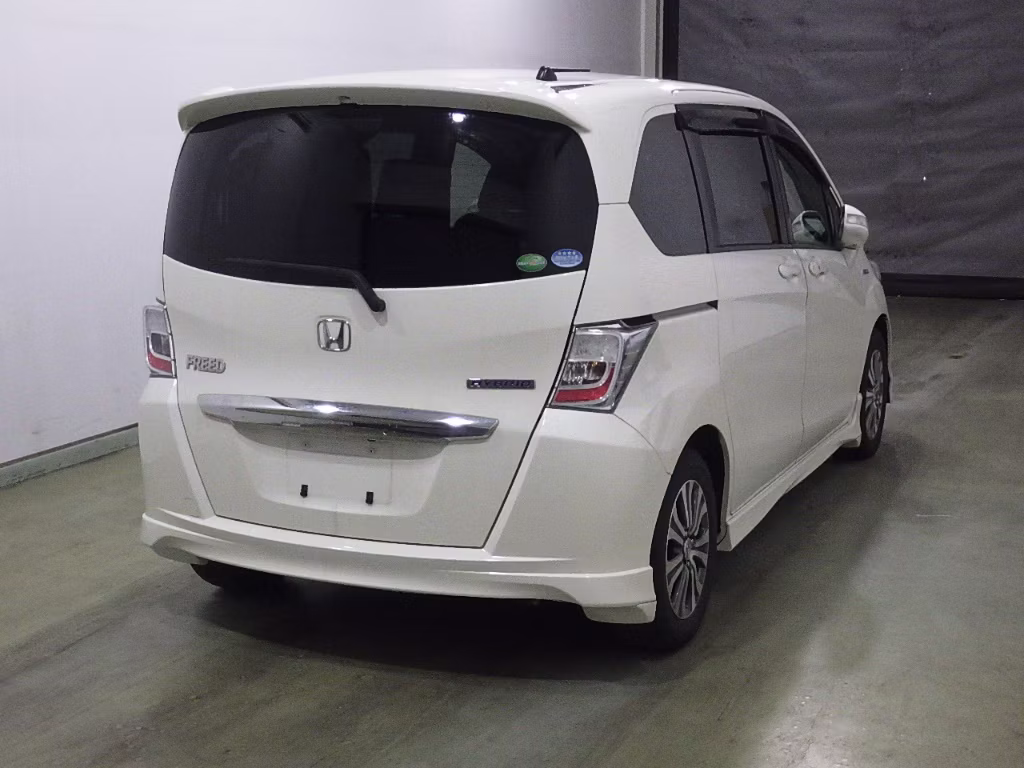 HONDA FREED