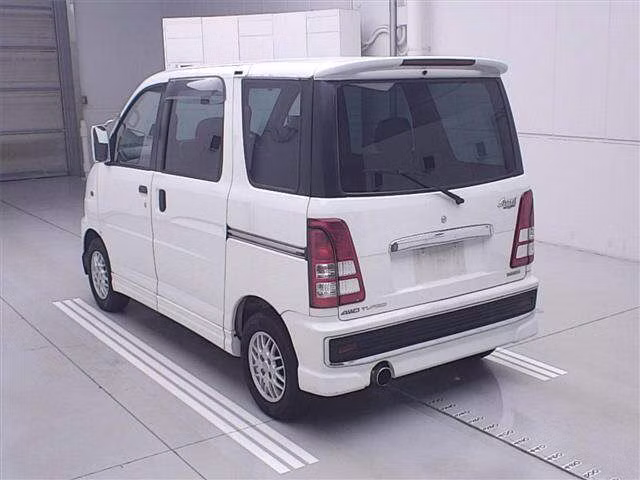 DAIHATSU ATRAI