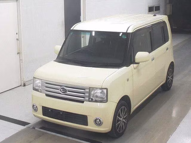 DAIHATSU MOVE CONTE