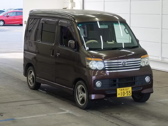DAIHATSU ATRAI