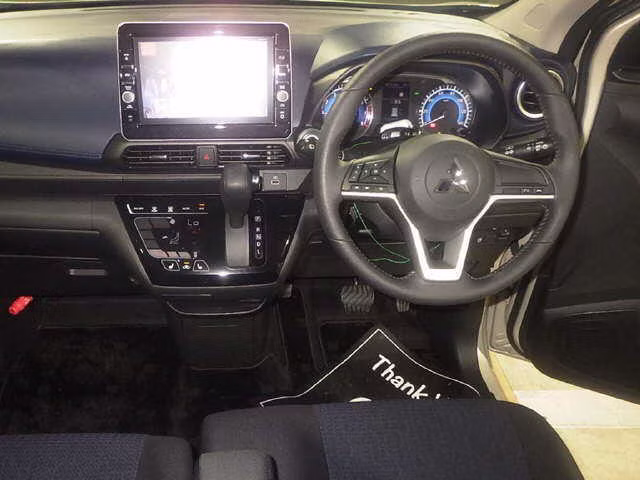 MITSUBISHI EK X