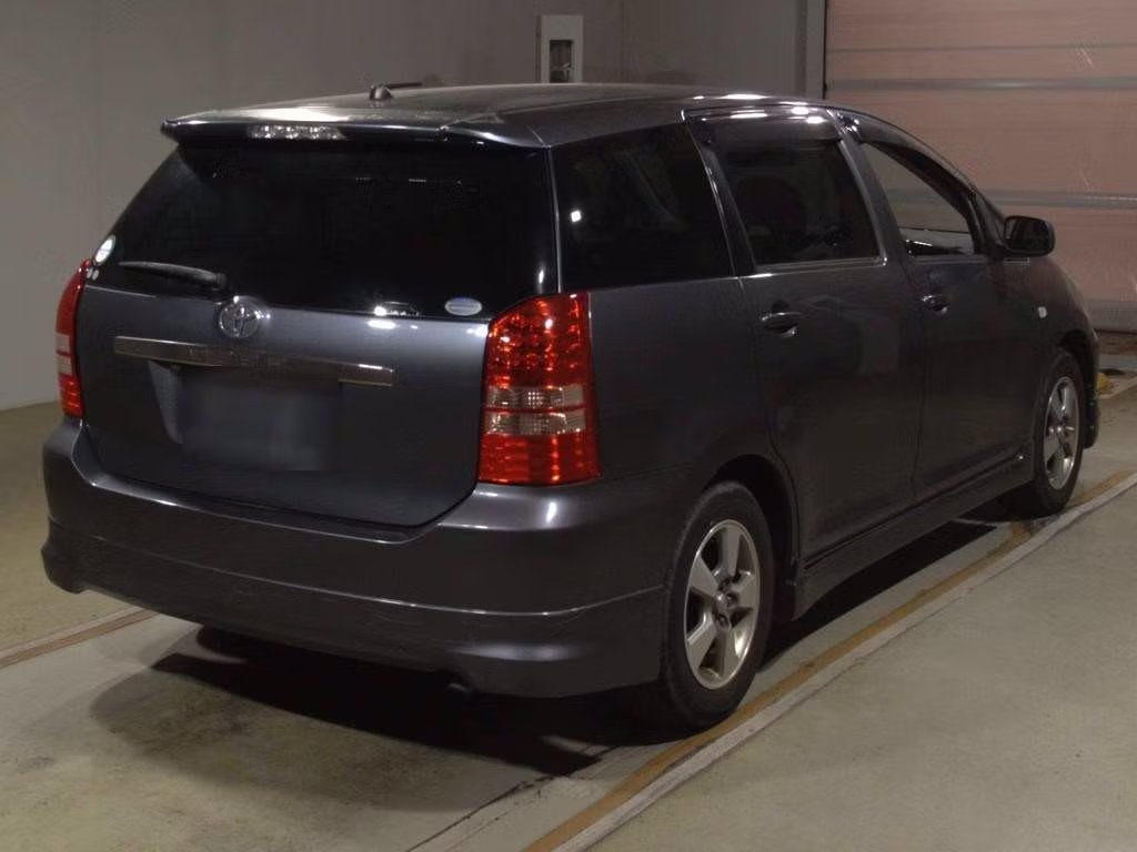 TOYOTA WISH