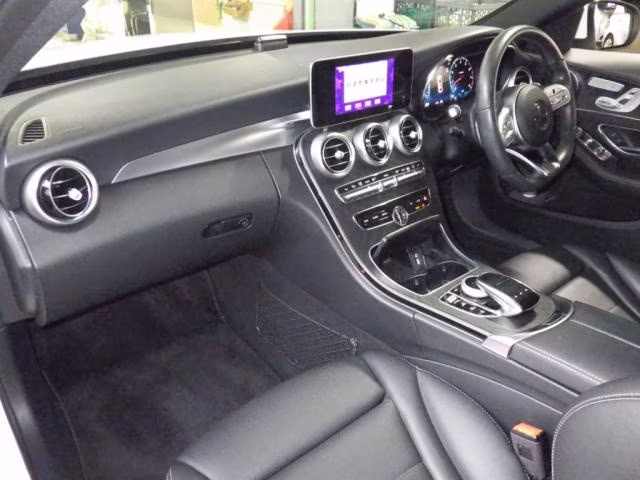 MERCEDES-BENZ C-CLASS
