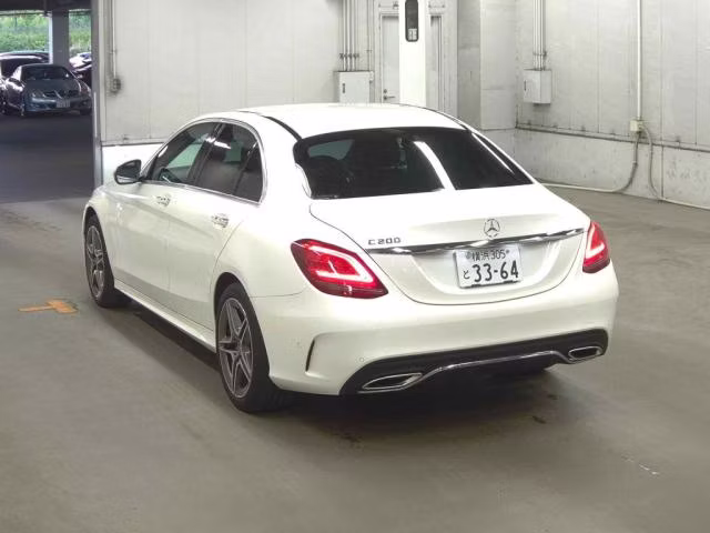 MERCEDES-BENZ C-CLASS
