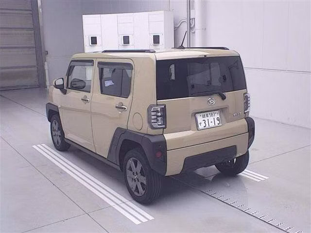 DAIHATSU TAFT