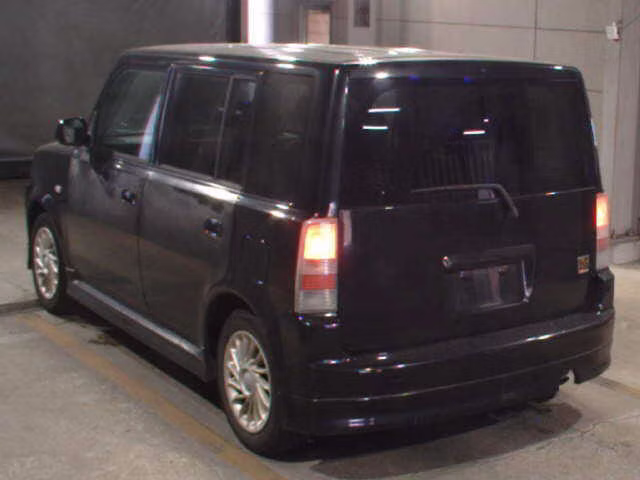 TOYOTA BB