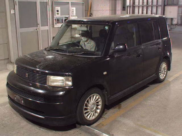 TOYOTA BB