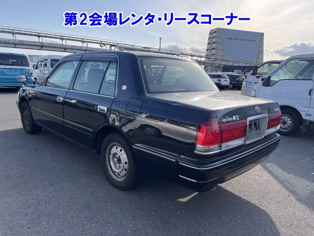 TOYOTA CROWN