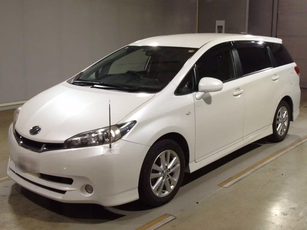 TOYOTA WISH
