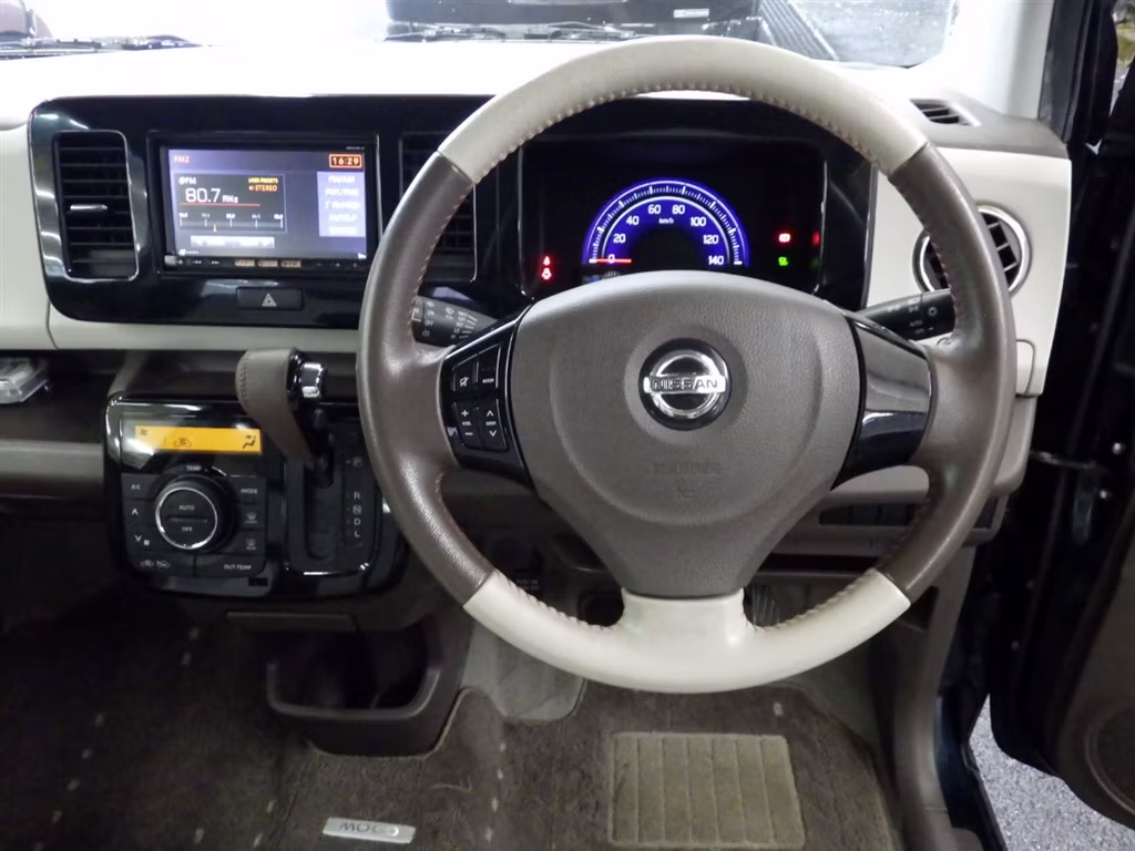 NISSAN MOCO