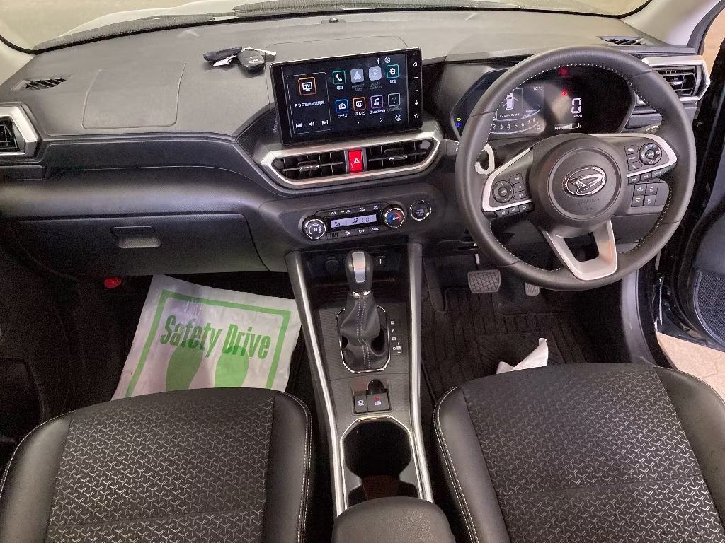 DAIHATSU ROCKY