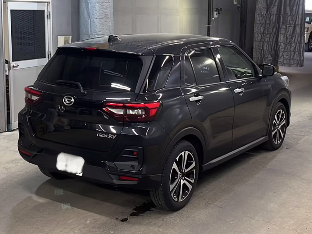 DAIHATSU ROCKY