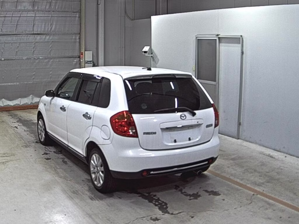 MAZDA VERISA