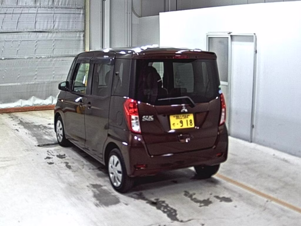 MITSUBISHI EK SPACE