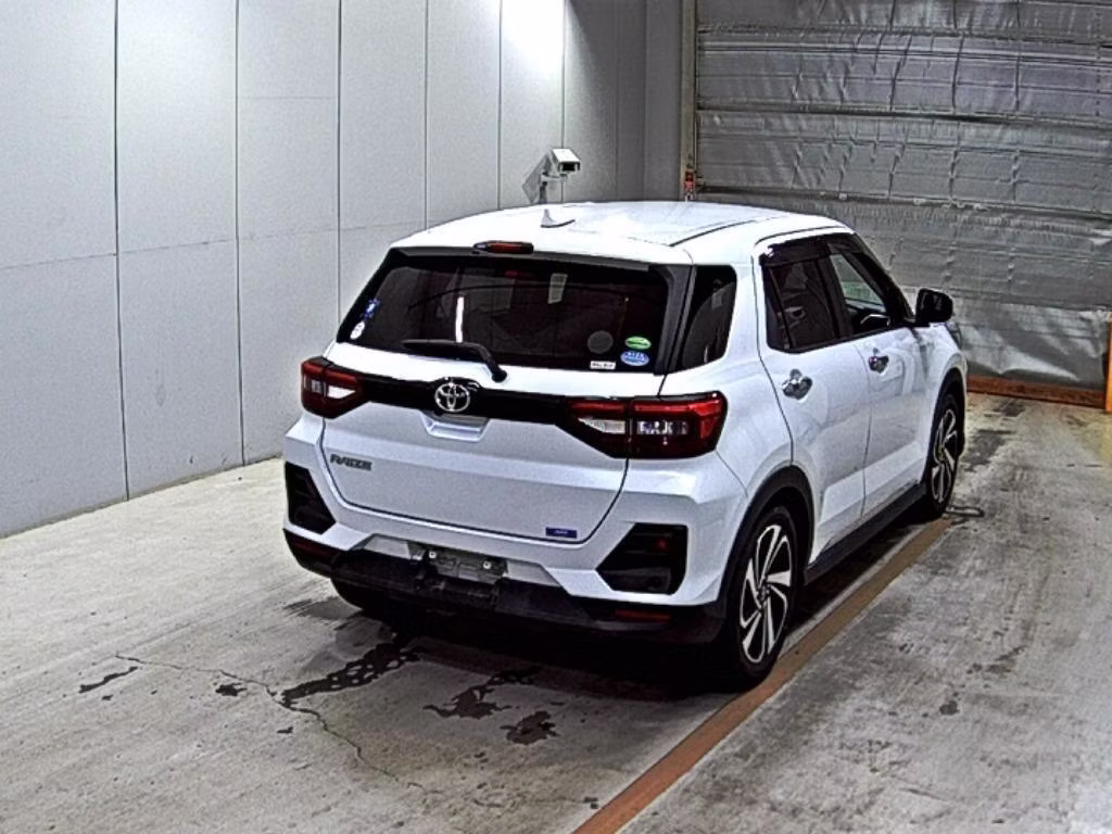 TOYOTA RAIZE
