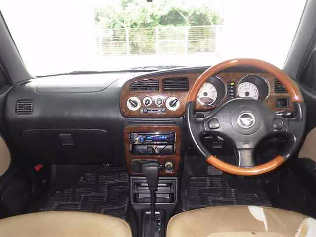 DAIHATSU MIRA GINO