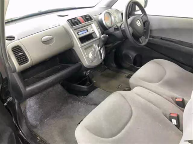 HONDA LIFE