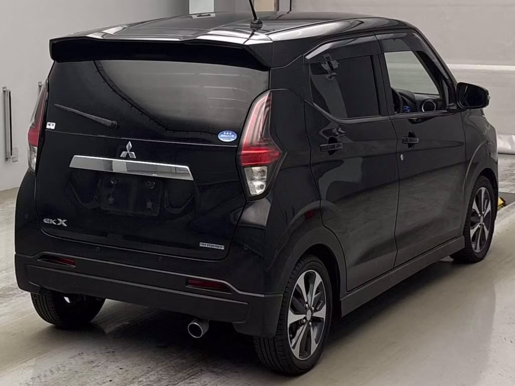 MITSUBISHI EK X
