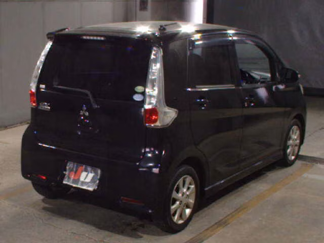 MITSUBISHI EK CUSTOM