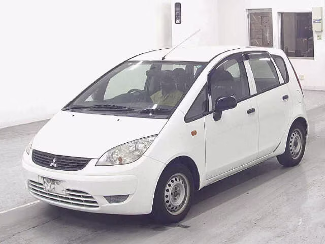 MITSUBISHI COLT