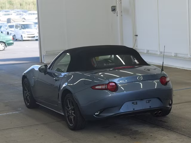MAZDA MX-5