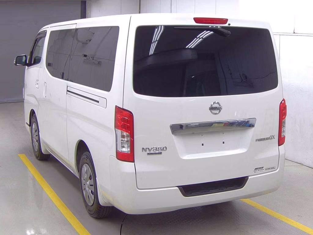 NISSAN NV350 CARAVAN