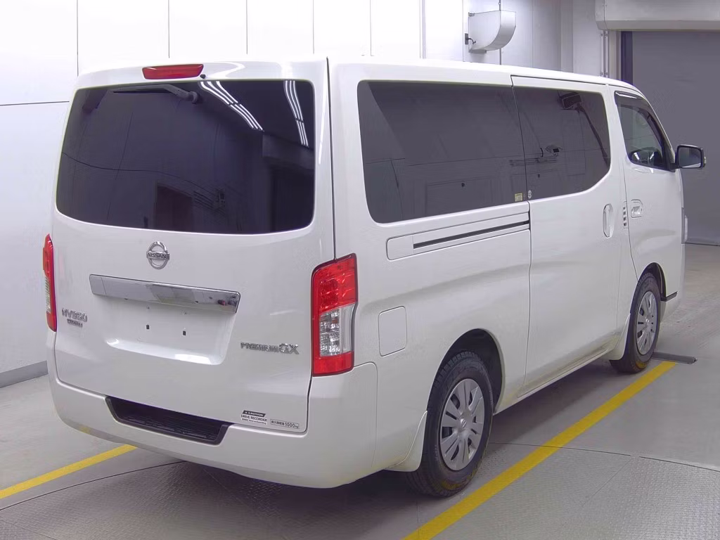 NISSAN NV350 CARAVAN