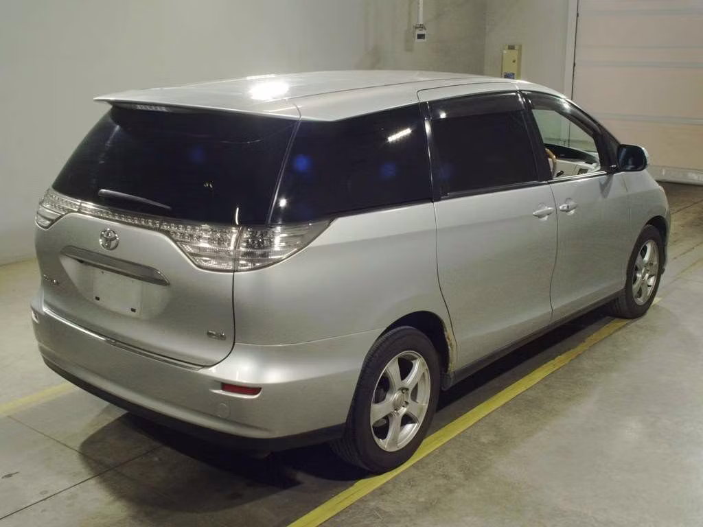 TOYOTA ESTIMA