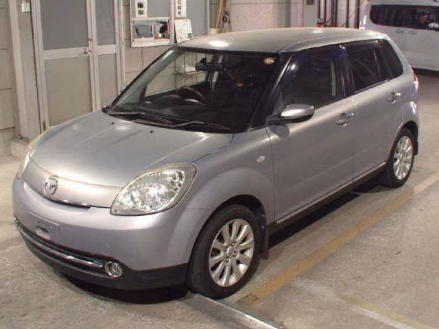 MAZDA VERISA