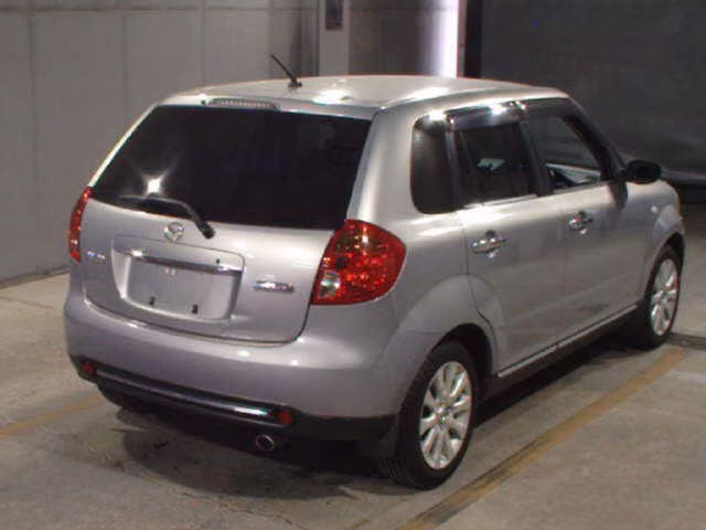 MAZDA VERISA