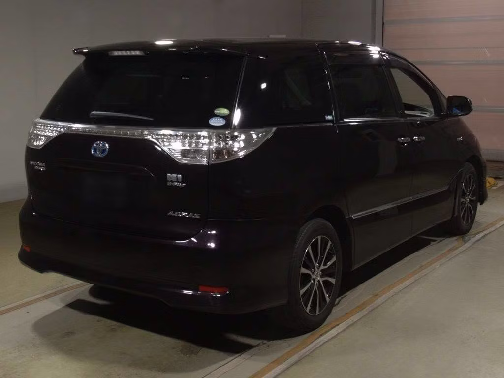 TOYOTA ESTIMA